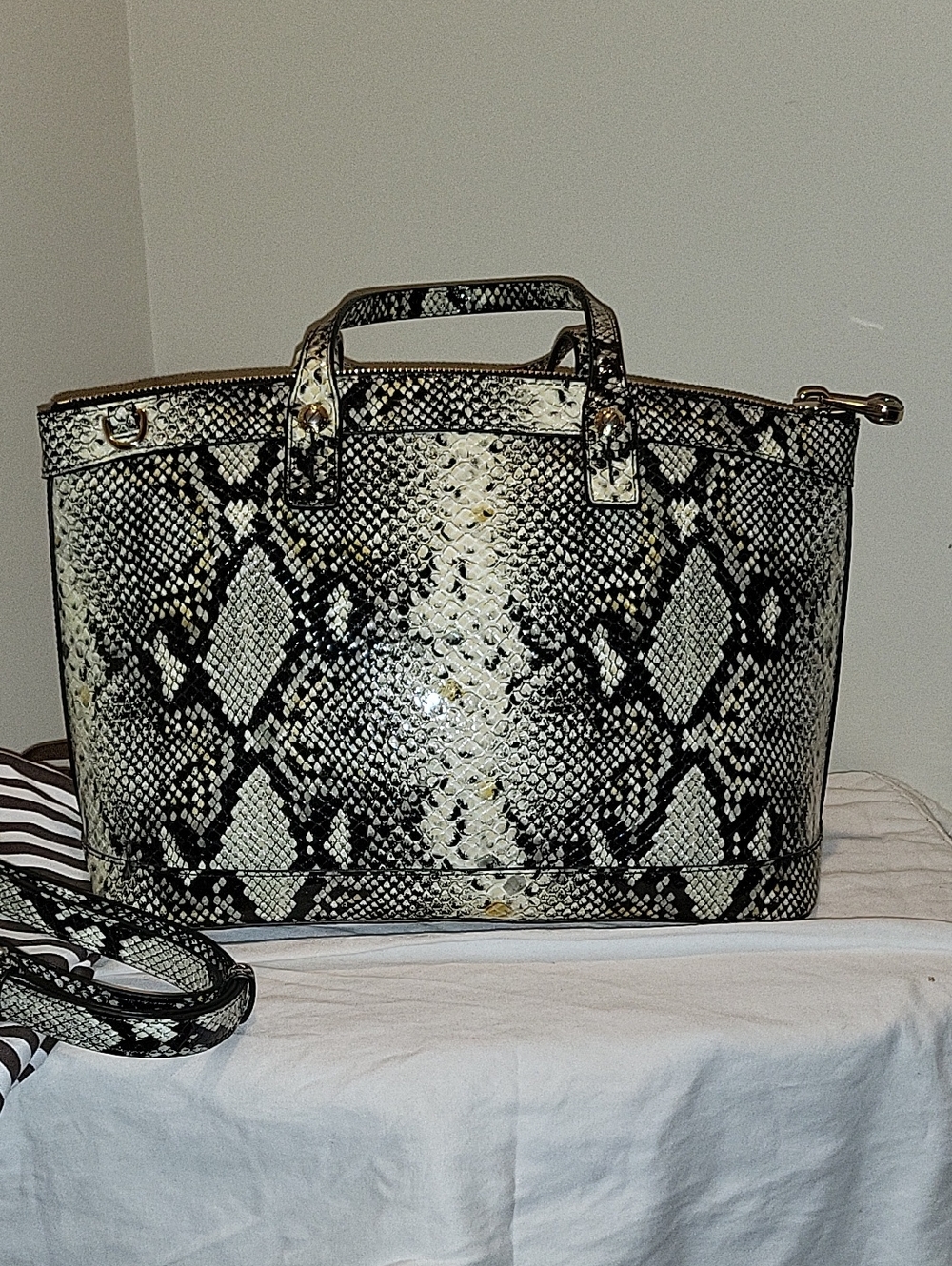 Henri Bendel NWT - Python-Print Tote Bag in Black and Cream - Women's Handbag